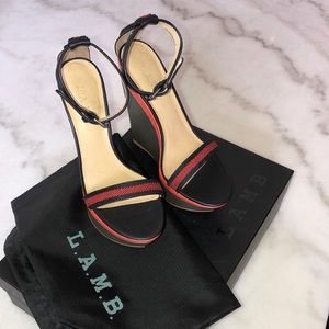 🆕L.A.M.B wedge sandal